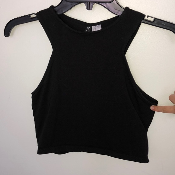 H&M Tops - FREE W PURCHASE